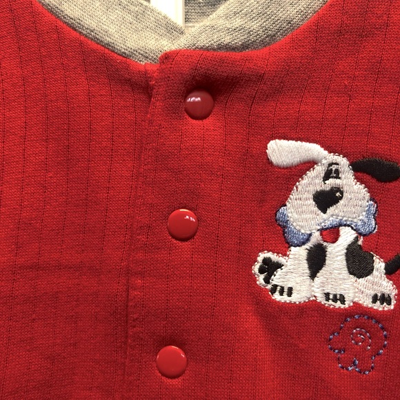 Vintage red/gray puppy one piece sweatshirt romper/jumpsuit, newborn - Picture 6 of 7